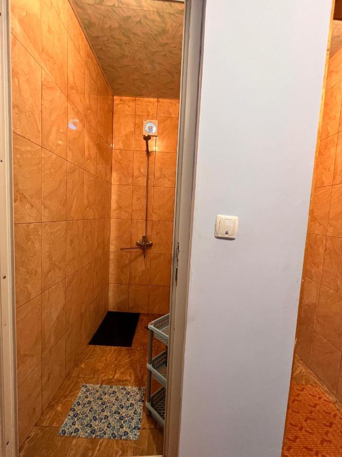 Гостевой Дом Тина Sukhumi Exterior foto